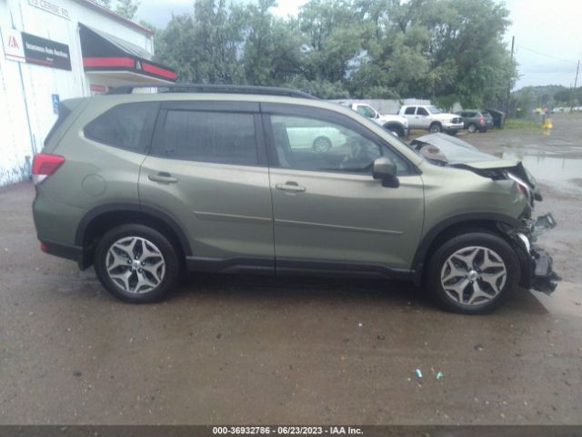 JF2SKAJC5MH585359 Subaru Forester Premium
