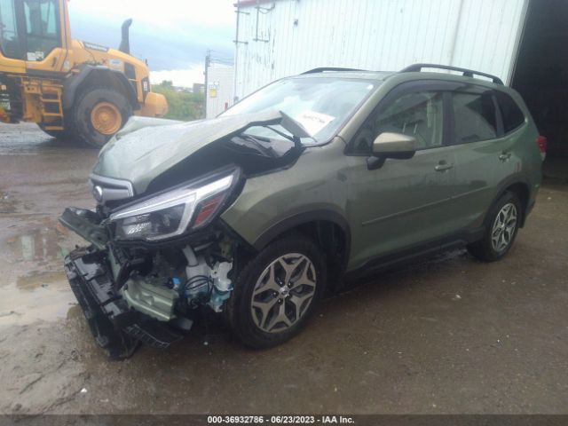 JF2SKAJC5MH585359 Subaru Forester Premium
