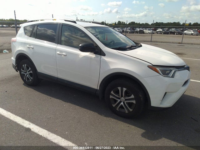 2018 TOYOTA RAV4 LE VIN: JTMZFREV2JJ747092