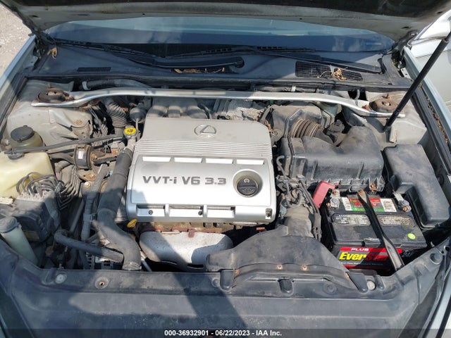 2004 LEXUS ES 330 VIN: JTHBA30G445017007