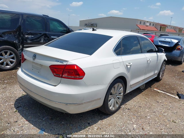 2013 VOLKSWAGEN PASSAT TDI SEL PREMIUM VIN: 1VWCN7A38DC012723