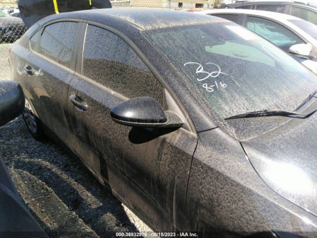 3KPF24AD0NE463140 KIA Forte Lxs