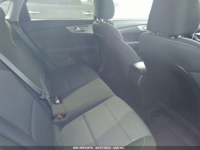 3KPF24AD0NE463140 KIA Forte Lxs