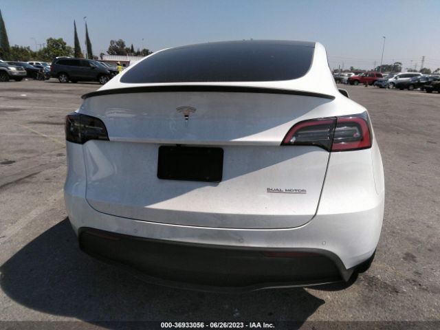 7SAYGDEF8NF342021 Tesla Model Y Performance
