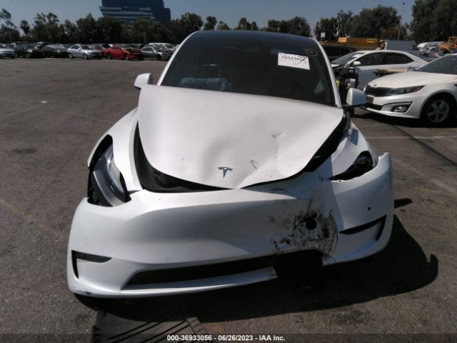 7SAYGDEF8NF342021 Tesla Model Y Performance