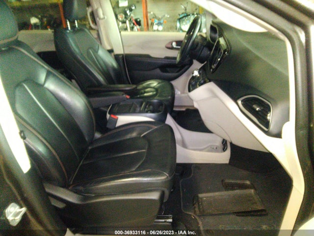 2C4RC1BG3HR676636 Chrysler Pacifica Touring-l