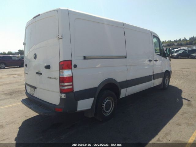 WD3PE7DCXFP107483 Mercedes-Benz SPRINTER CARGO VANS
