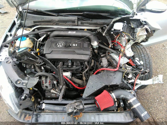 3VW4T7AJ2EM230021 Volkswagen Jetta Sedan Gli