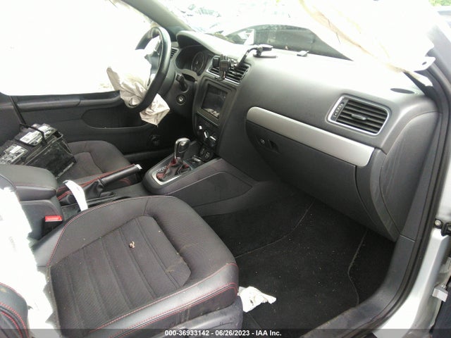 3VW4T7AJ2EM230021 Volkswagen Jetta Sedan Gli