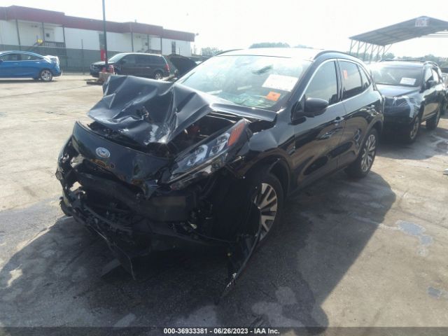 1FMCU9J94LUA69687 Ford Escape Titanium