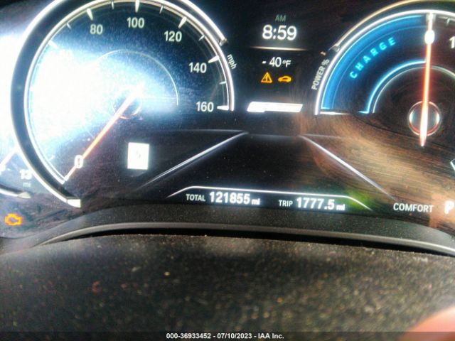 WBAJA9C53JB033932 BMW 5 Series 530e Iperformance