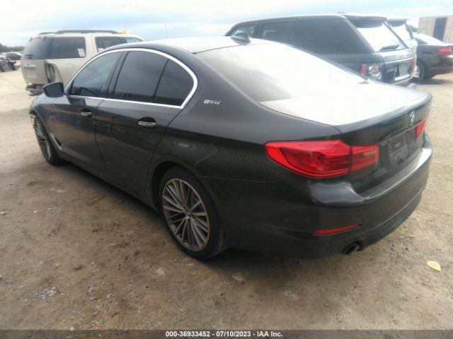 WBAJA9C53JB033932 BMW 5 Series 530e Iperformance
