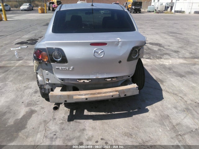2005 MAZDA MAZDA3 S VIN: JM1BK123751257352