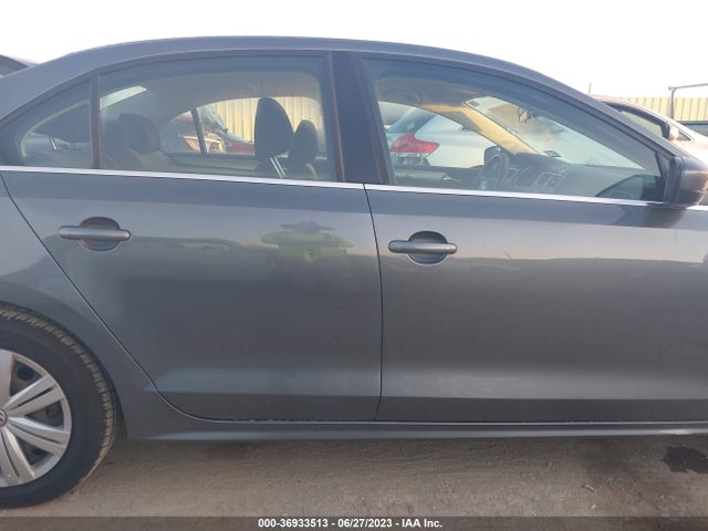 3VW2B7AJ4HM253105 Volkswagen Jetta 1.4t S