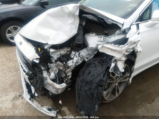3FA6P0D94LR152744 Ford Fusion Titanium