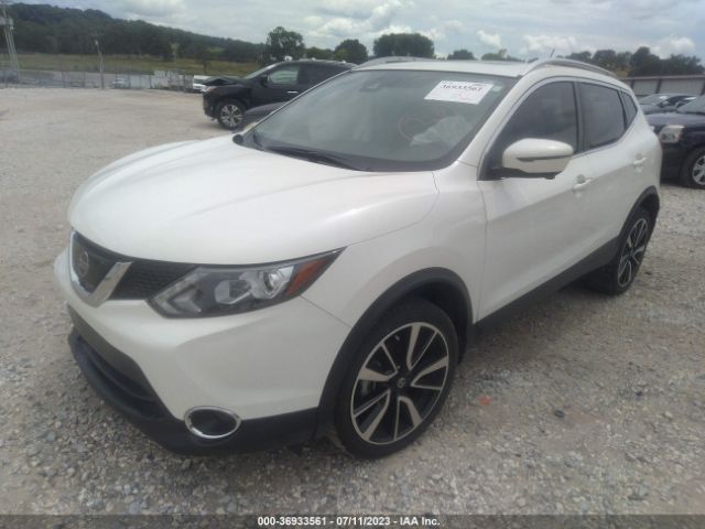 JN1BJ1CP9JW101365 Nissan Rogue Sport Sl
