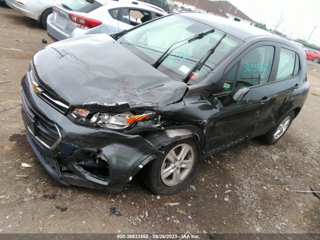 Chevrolet TRAX LS 2020 3GNCJKSB7LL259846 Image 2