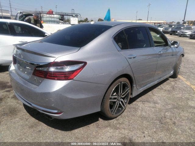 1HGCR3F99HA016585 Honda Accord Sedan Touring