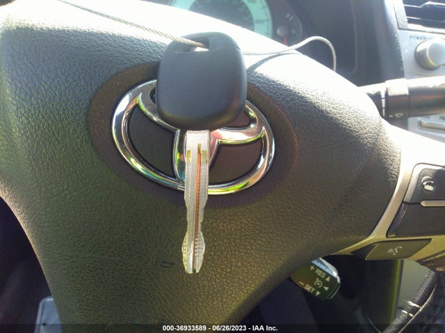 2011 TOYOTA CAMRY VIN: 4T1BF3EK8BU215832