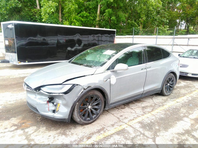 Tesla Model X 90d/75d/100d 2017 5YJXCDE2XHF052501 Image 2