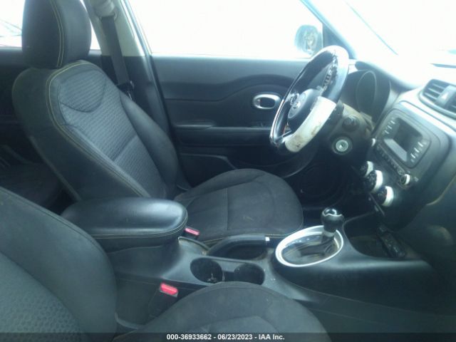 KNDJP3A52E7725691 KIA SOUL +