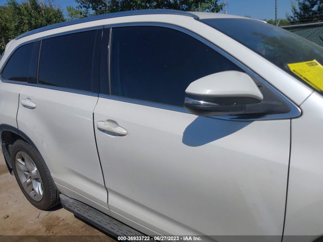 Toyota Highlander Limited 2015 5TDYKRFHXFS101860 Image 5