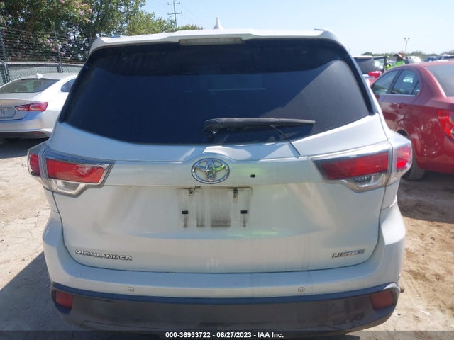 Toyota Highlander Limited 2015 5TDYKRFHXFS101860 Image 8