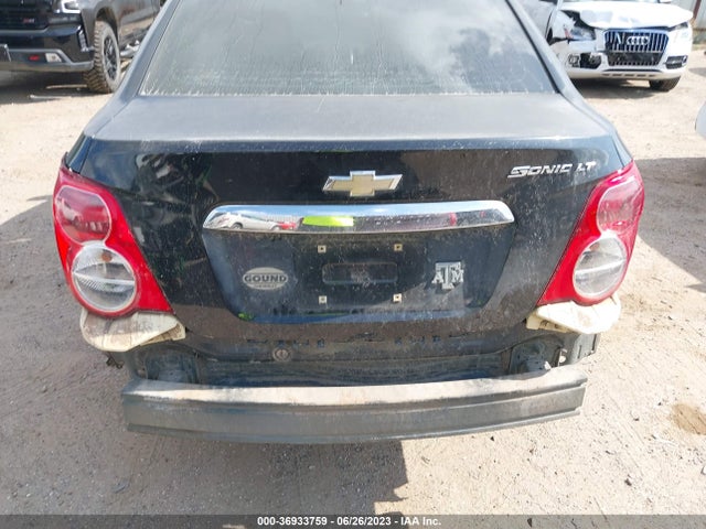 Chevrolet SONIC LT 2015 1G1JC5SH4F4166088 Image 6