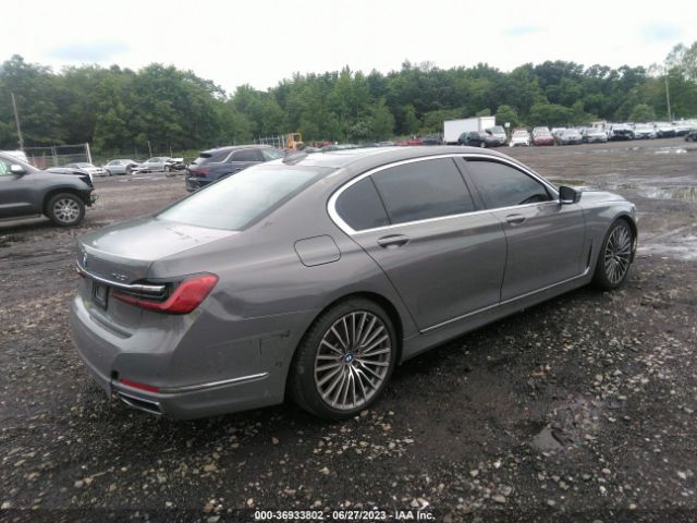 WBA7T2C06MCG30395 BMW 7 Series 740i