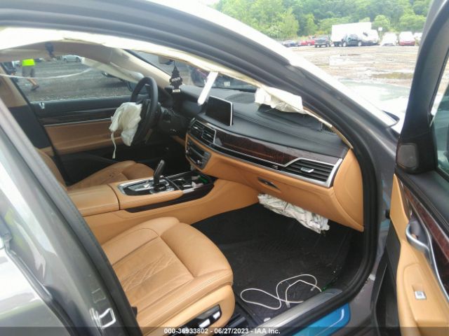 WBA7T2C06MCG30395 BMW 7 Series 740i