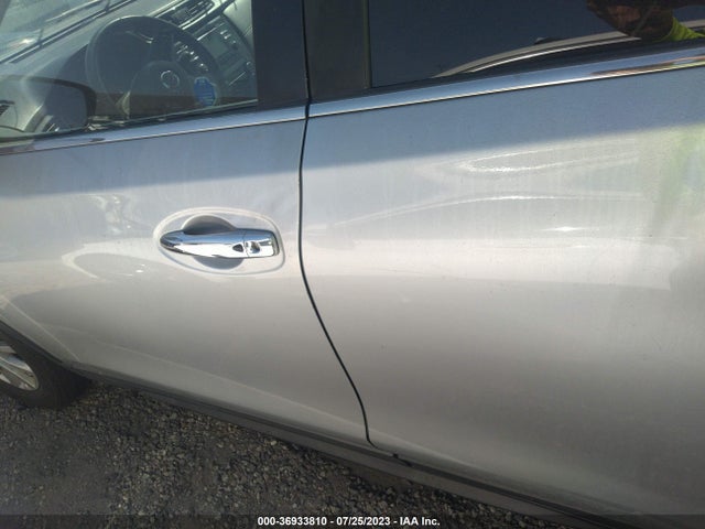 Nissan ROGUE SV 2017 KNMAT2MT4HP587852 Image 6