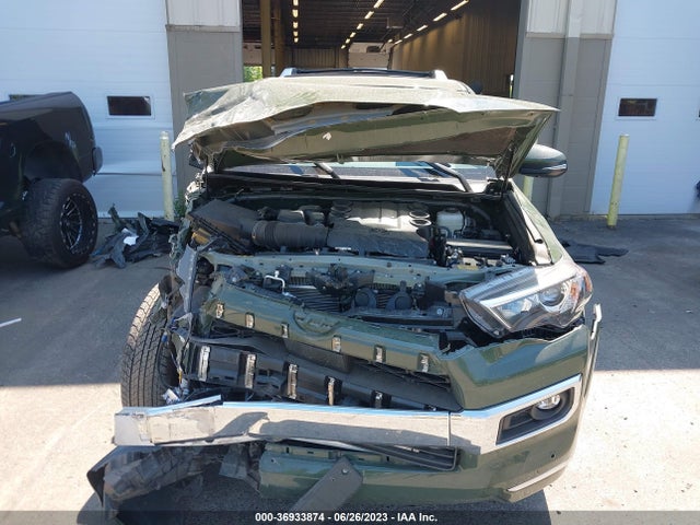 Toyota 4runner Limited 2022 JTEKU5JR3N6073273 Image 4
