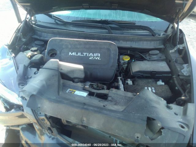 1C4PJLLB9JD561964 Jeep Cherokee Latitude Plus