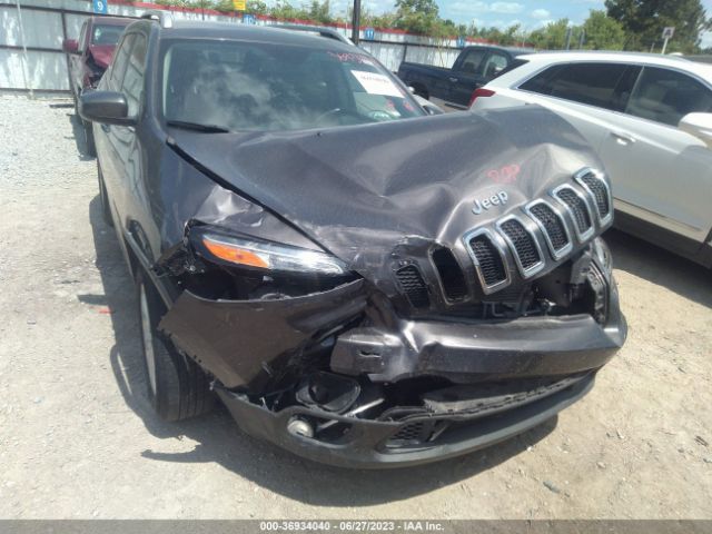 1C4PJLLB9JD561964 Jeep Cherokee Latitude Plus