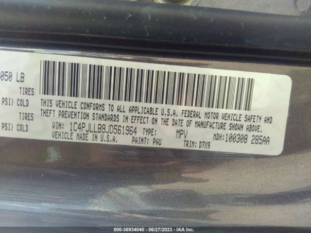 1C4PJLLB9JD561964 Jeep Cherokee Latitude Plus