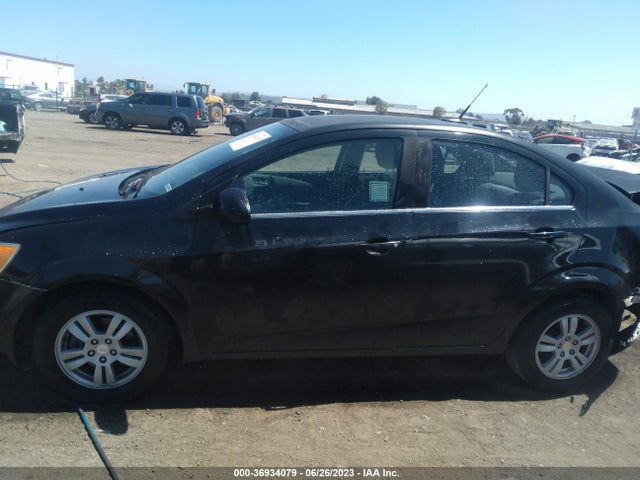 Chevrolet SONIC LT 2014 1G1JC5SG3E4220308 Image 6