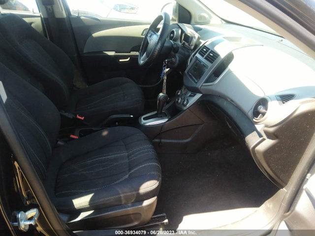 Chevrolet SONIC LT 2014 1G1JC5SG3E4220308 Image 11