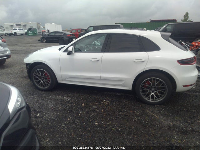 2015 PORSCHE MACAN TURBO VIN: WP1AF2A52FLB99597