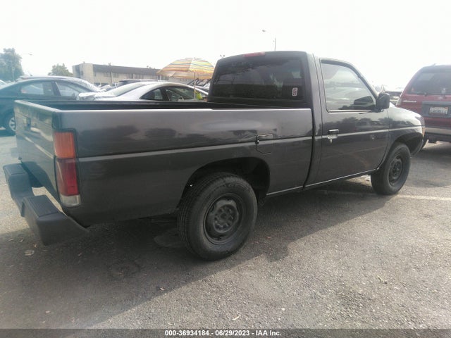 1996 NISSAN TRUCK XE VIN: 1N6SD11S1TC346979