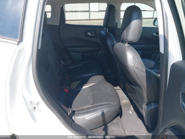 3C4NJDCB9KT627311 Jeep Compass Limited