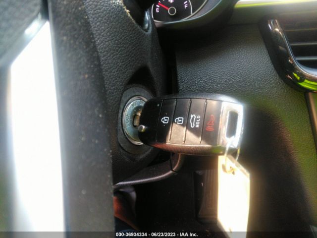 5XXGT4L31LG384215 KIA Optima Lx