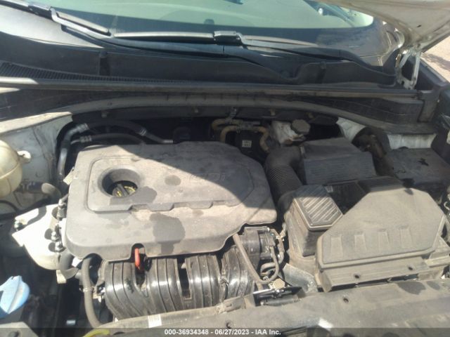 KNDPMCAC3J7319138 KIA Sportage Lx