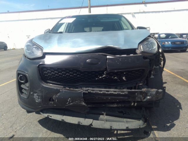 KNDPMCAC3J7319138 KIA Sportage Lx