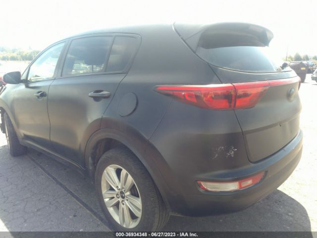 KNDPMCAC3J7319138 KIA Sportage Lx