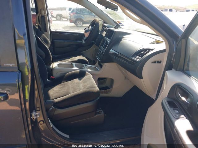 2C4RDGCG3ER205807 Dodge Grand Caravan Sxt