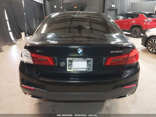 WBAJE7C59KG892598 BMW 5 Series 540i Xdrive