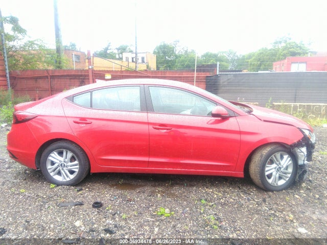 2020 HYUNDAI ELANTRA SEL VIN: 5NPD84LF4LH571323