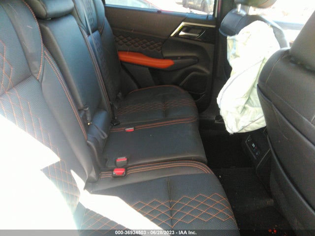 JA4J3VA89NZ091621 Mitsubishi Outlander Sel