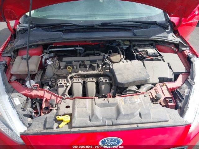 1FADP3K26GL272662 Ford FOCUS SE