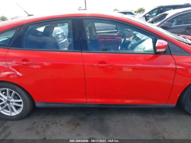 1FADP3K26GL272662 Ford FOCUS SE